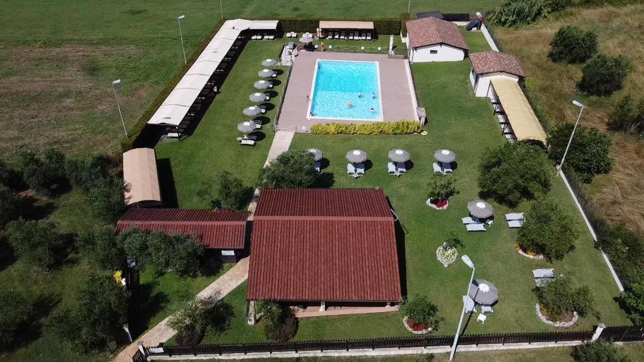 Hotel Piscina La